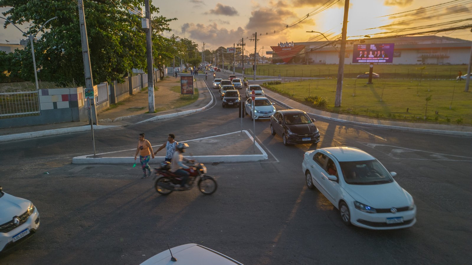Conectando Líderes: Rota 99 Amplifica a Mensagem do Summit Negócios 2025.